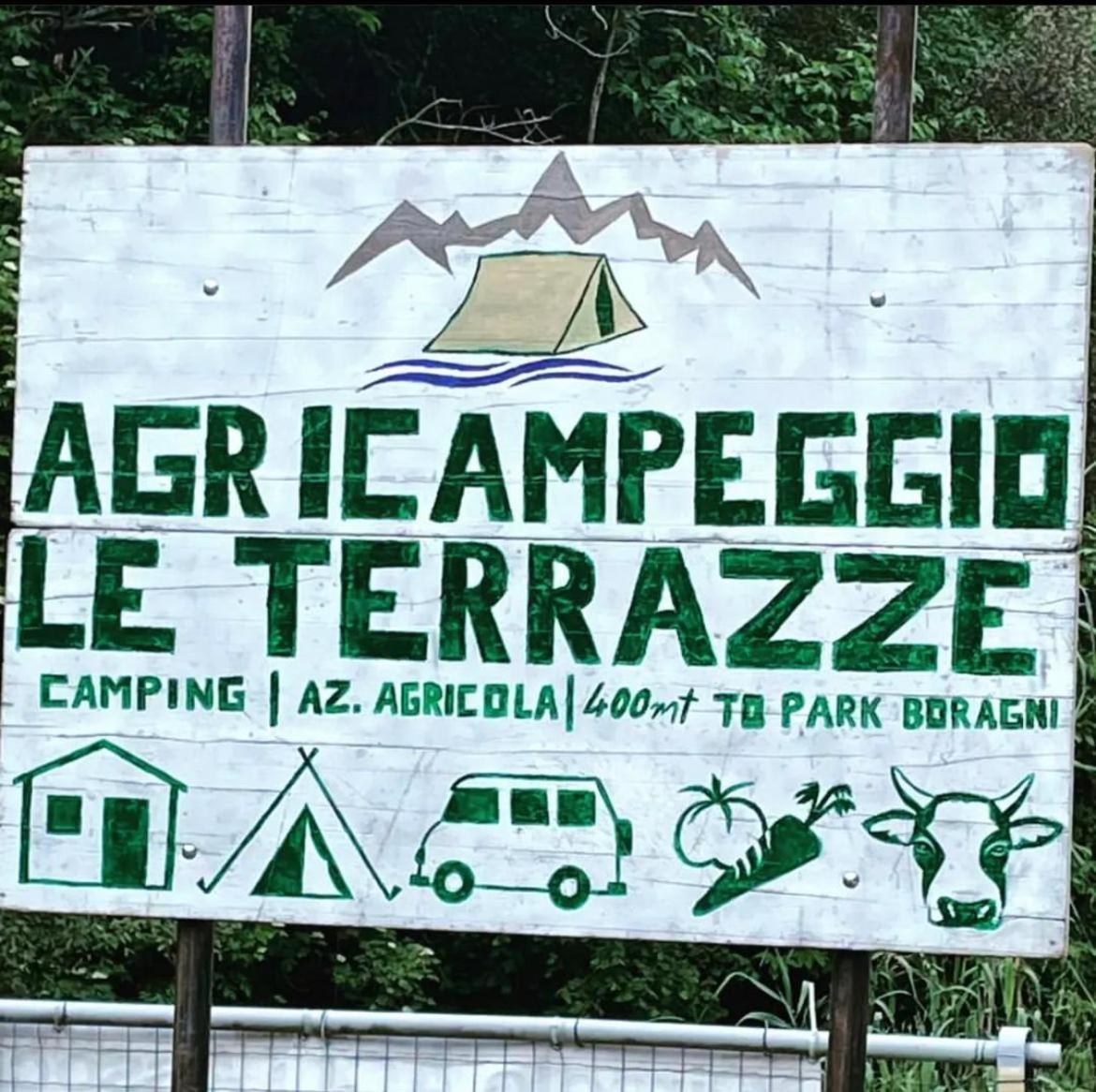 Hotel Agricamping Le Terrazze à Orco Feglino Extérieur photo